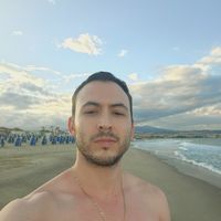 Ismael H Vital的照片