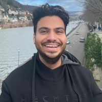 AbdAllah Abou El Ezz的照片