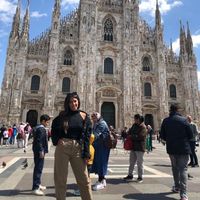 Ari Victoria's Photo