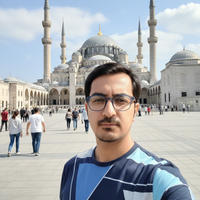 Safdar Raza的照片