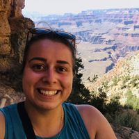 Adrianna Manias的照片