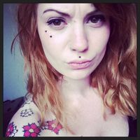 Mary Bressolles的照片