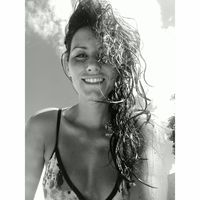 ANA CAROLINA AREVALO的照片