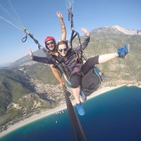 Büşra Erol的照片