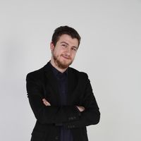 Ugur Karakullukcu的照片