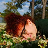 Samantha Bares's Photo