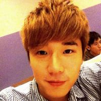 Fotos de Voltaire Ho