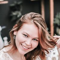 IULIIA KIRILLOVA的照片