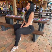 Anne Schickedantz's Photo