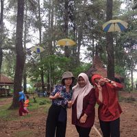 Debora Fajar Arum's Photo