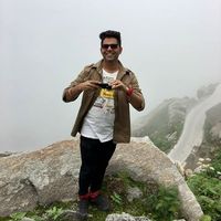 Sunny Sharma's Photo