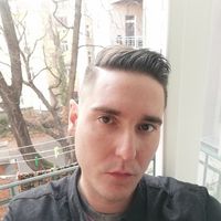 Ciarán MacLochlainn的照片