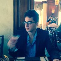 Antonio Vales的照片