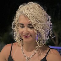 Shadi Parvanehparast's Photo