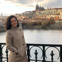 Livia Menezes's Photo