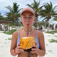 matilda holm's Photo