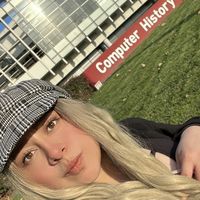 Lilian Reanda的照片