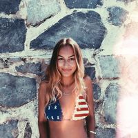 Amaris Ramirez's Photo