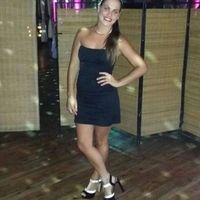 Agatha Novillo的照片