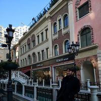 Murat Dastan的照片