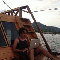 viar m suganda's Photo