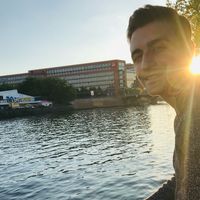 Ramin Ajdari的照片