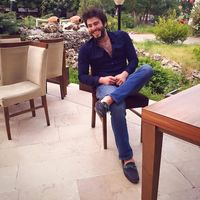 Sarper Yüksel的照片