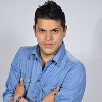 Christian Gonzalez的照片