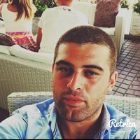 Shota Darchia的照片