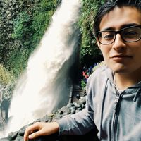 Patricio Flores的照片