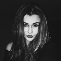 Karolina Ambartsumyan's Photo