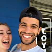 Bilal Shenior的照片