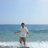 Fotos von Khamroz Abdukhoshimov