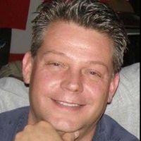 Dean Malone的照片