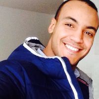 Amine Elkhalii的照片