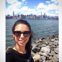 Maythe Bueno的照片