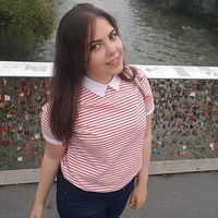 Sara Soliman的照片