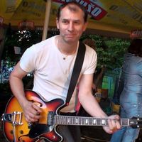 Dali Antistatic's Photo