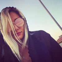 Le foto di Asli Guler