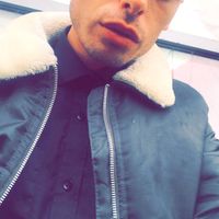 Dean Gunning的照片