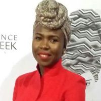 Onyeka Jennifer的照片