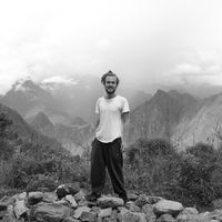 Freddie Vernon的照片