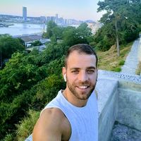 Alon Farkash的照片