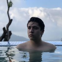 Javier Guerrero的照片