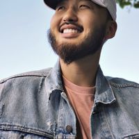 Enkhbold Nergui的照片