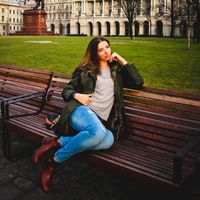 Julia Goncharova的照片