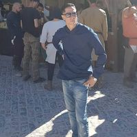 Alexandre Xela的照片