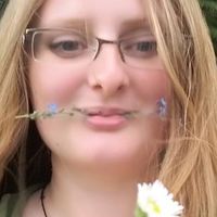 Mojca Ayazoglu的照片