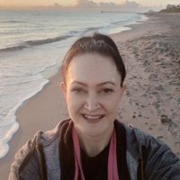 Angela Wagenaar's Photo