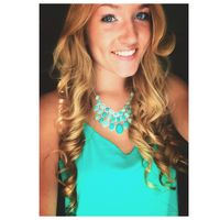 Abigail McConnell的照片